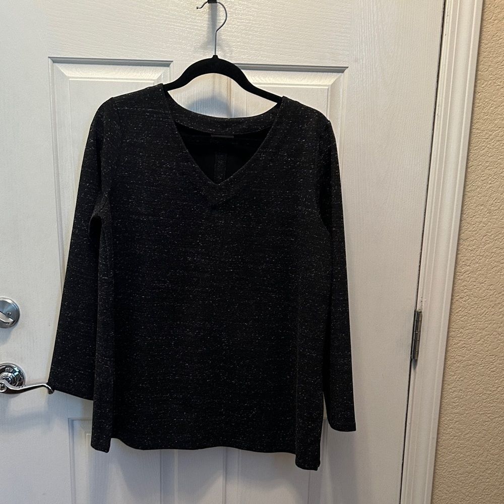 J. Jill Black V-Neck Long Sleeve Top